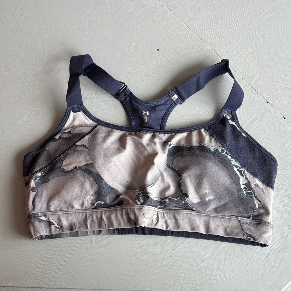 Under Armour Marble Pattern Sports Bra in Gray and Black